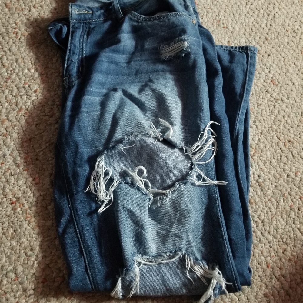 KanCan Sandra Destroyed Boyfriend Cut Jeans